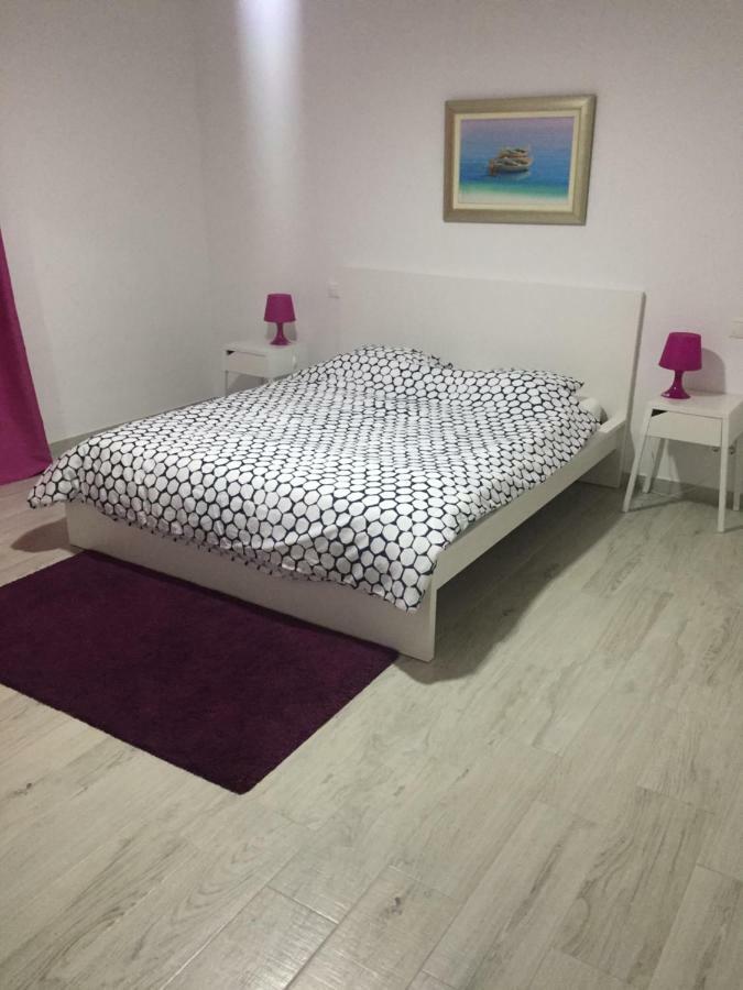 Apartment Paulina Trogir Exterior foto